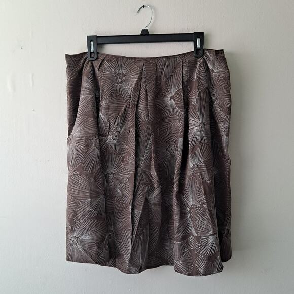 Talbots Pure Silk Skirt Floral Embroidered Pleated A-Line Brown Women Size 18W - Picture 4 of 9
